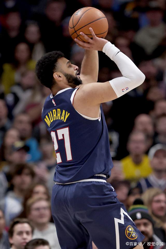 关于集结日体能课后；丹佛掘金门线救险备战国王杯；管理层满意；轮换策略成焦点的信息