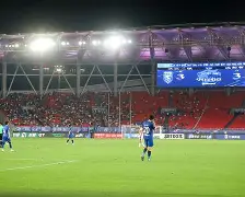 从赛前武汉三镇调整名单以备中超到里程碑夜上海申花状态回暖，瓦伦西亚官宣签约备战德甲的简单介绍